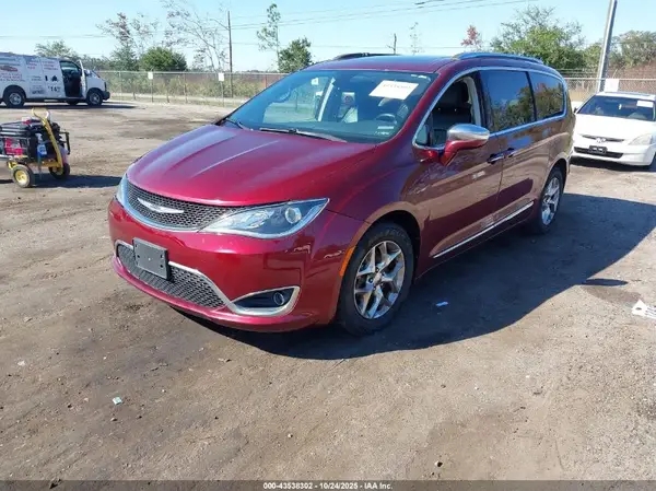 2C4RC1GG6JR314573 2018 CHRYSLER PACIFICA - Image 2