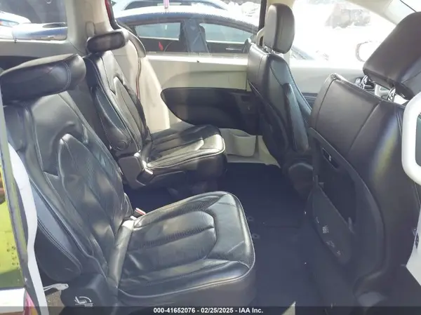 2C4RC1GG6JR320454 2018 CHRYSLER PACIFICA - Image 8