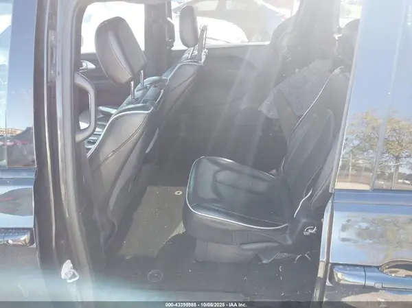 2C4RC1GG6JR330658 2018 CHRYSLER PACIFICA - Image 8