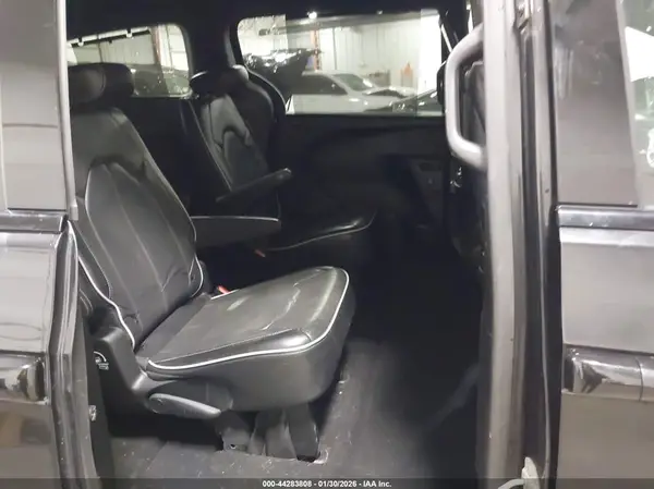 2C4RC1GG6KR541232 2019 CHRYSLER PACIFICA - Image 8