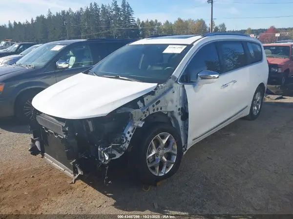 2C4RC1GG6KR552053 2019 CHRYSLER PACIFICA - Image 2
