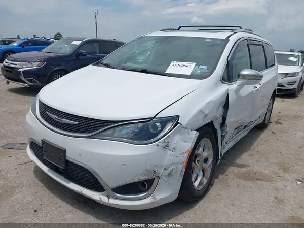 2C4RC1GG6KR617645 2019 CHRYSLER PACIFICA - Image 2