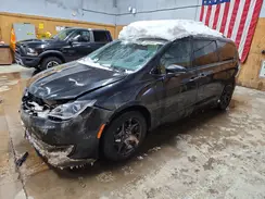 2C4RC1GG6KR686674 2019 CHRYSLER PACIFICA