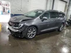 2C4RC1GG6KR708110 2019 CHRYSLER PACIFICA