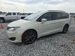 2C4RC1GG6KR715560 2019 CHRYSLER PACIFICA