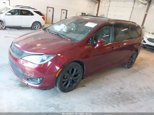 2C4RC1GG6LR108902 2020 CHRYSLER PACIFICA - Image 2
