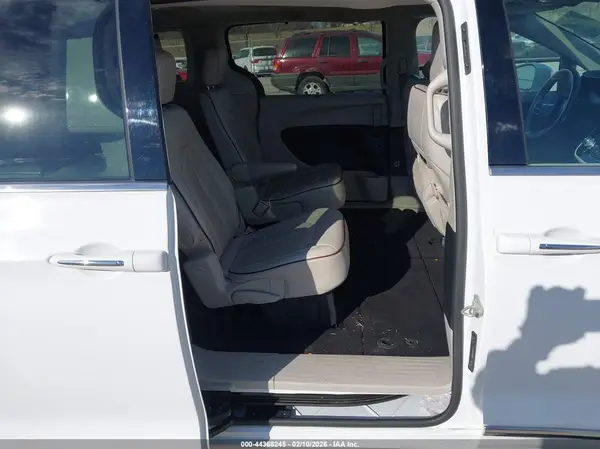 2C4RC1GG6LR114618 2020 CHRYSLER PACIFICA - Image 8