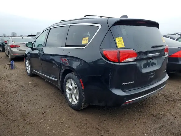 2C4RC1GG6LR125568 2020 CHRYSLER PACIFICA - Image 2