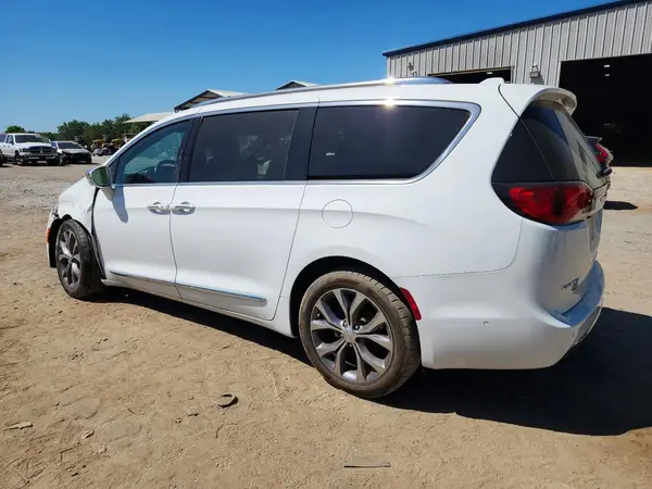 2C4RC1GG6LR137946 2020 CHRYSLER PACIFICA - Image 2