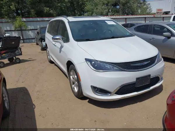 2C4RC1GG6LR171708 2020 CHRYSLER PACIFICA - Image 1