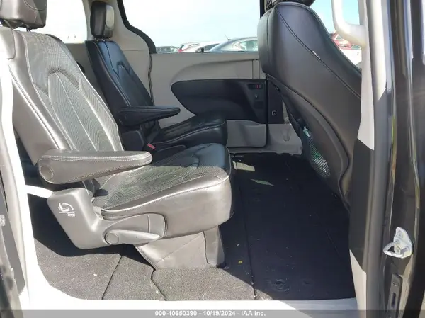 2C4RC1GG6LR192445 2020 CHRYSLER PACIFICA - Image 8