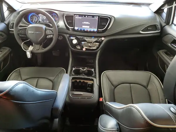 2C4RC1GG6SR524589 2025 CHRYSLER PACIFICA - Image 8