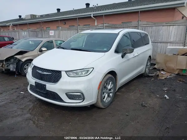 2C4RC1GG6TR206246 2026 CHRYSLER PACIFICA - Image 2