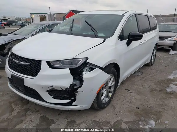 2C4RC1GG6TR221524 2026 CHRYSLER PACIFICA - Image 2