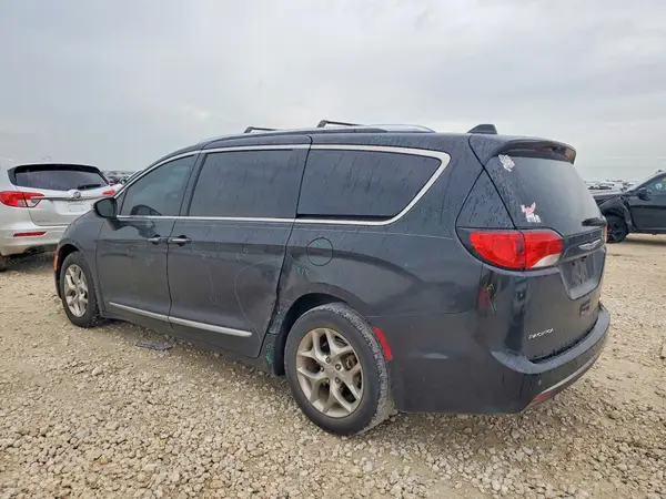 2C4RC1GG7HR504537 2017 CHRYSLER PACIFICA - Image 2