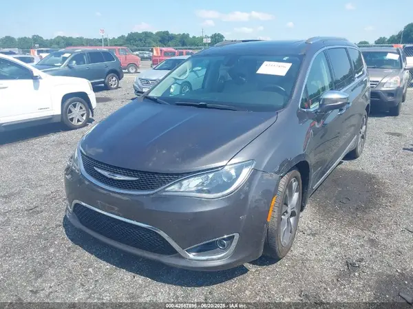 2C4RC1GG7HR505266 2017 CHRYSLER PACIFICA - Image 2