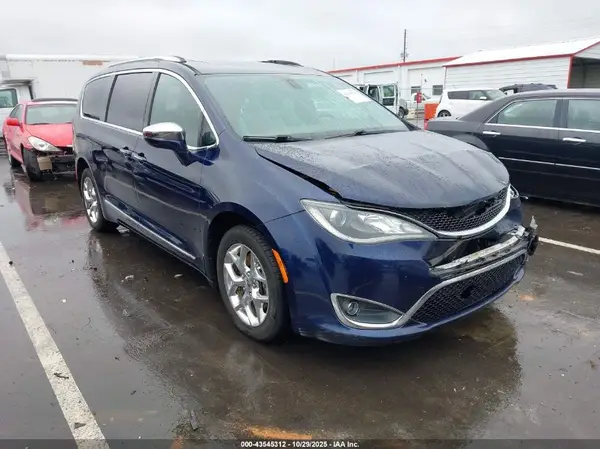 2C4RC1GG7HR513481 2017 CHRYSLER PACIFICA - Image 1