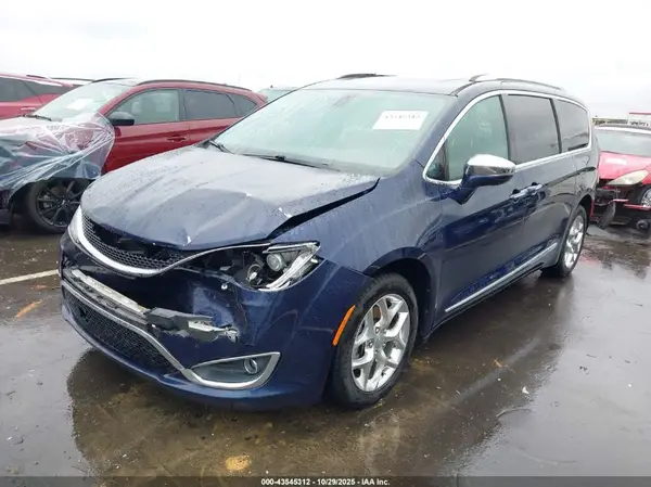 2C4RC1GG7HR513481 2017 CHRYSLER PACIFICA - Image 2