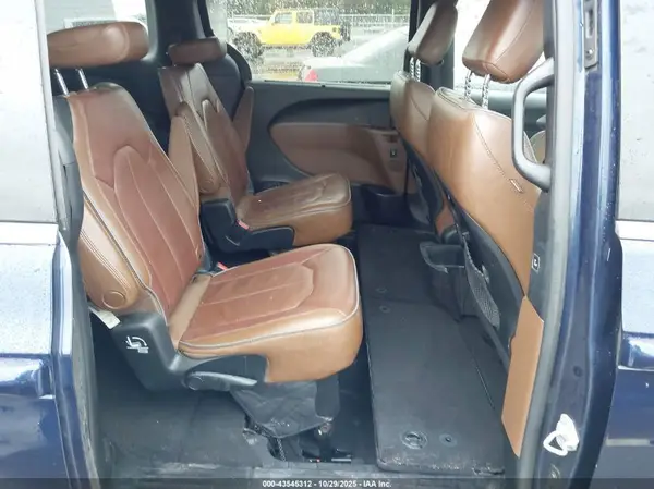 2C4RC1GG7HR513481 2017 CHRYSLER PACIFICA - Image 8