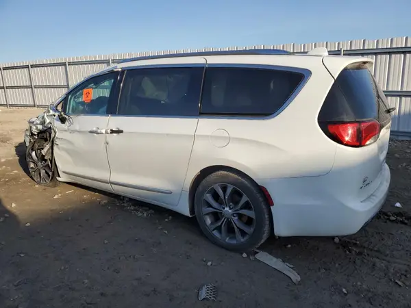 2C4RC1GG7HR536985 2017 CHRYSLER PACIFICA - Image 2