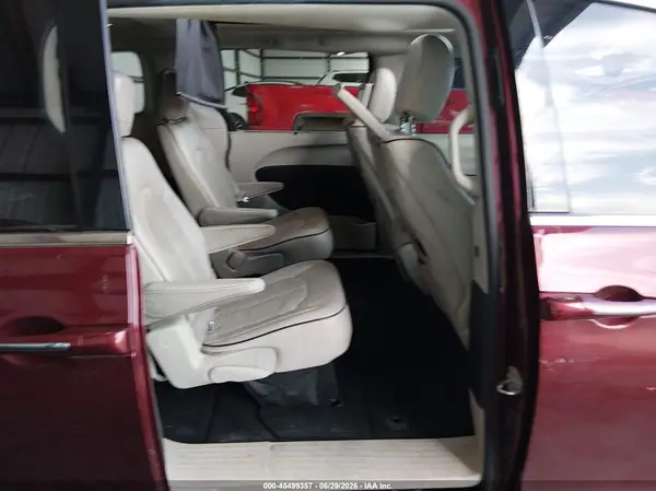 2C4RC1GG7HR545153 2017 CHRYSLER PACIFICA - Image 8