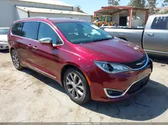 2C4RC1GG7HR599665 2017 CHRYSLER PACIFICA