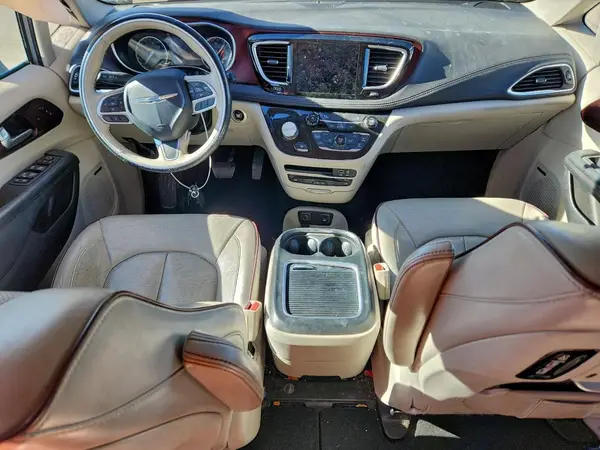 2C4RC1GG7HR608221 2017 CHRYSLER PACIFICA - Image 8