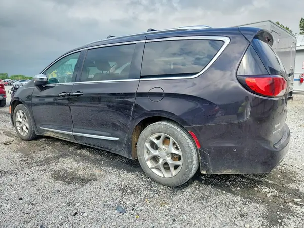 2C4RC1GG7HR747894 2017 CHRYSLER PACIFICA - Image 2