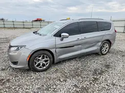 2C4RC1GG7HR747958 2017 CHRYSLER PACIFICA