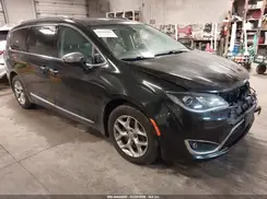 2C4RC1GG7HR751797 2017 CHRYSLER PACIFICA