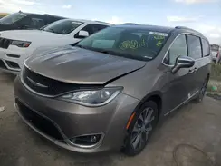 2C4RC1GG7JR106735 2018 CHRYSLER PACIFICA