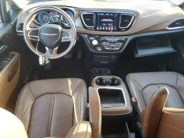 2C4RC1GG7JR106735 2018 CHRYSLER PACIFICA - Image 8