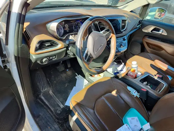 2C4RC1GG7JR106802 2018 CHRYSLER PACIFICA - Image 8