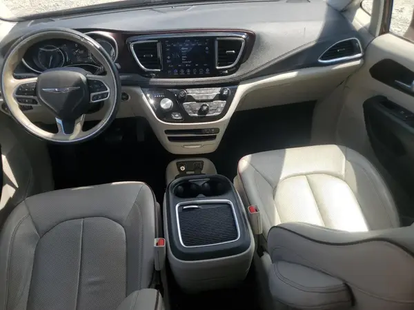 2C4RC1GG7JR121882 2018 CHRYSLER PACIFICA - Image 8