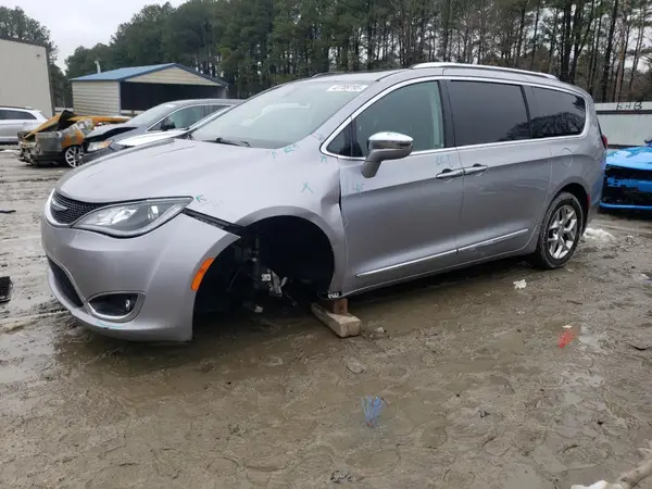 2C4RC1GG7JR141274 2018 CHRYSLER PACIFICA - Image 1