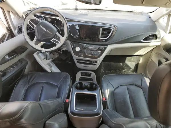 2C4RC1GG7JR198316 2018 CHRYSLER PACIFICA - Image 8