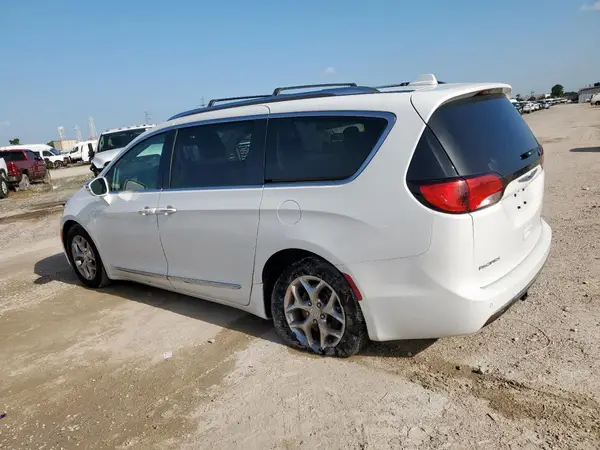 2C4RC1GG7JR232688 2018 CHRYSLER PACIFICA - Image 2
