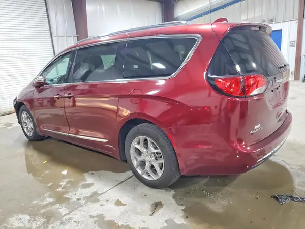 2C4RC1GG7JR233064 2018 CHRYSLER PACIFICA - Image 2