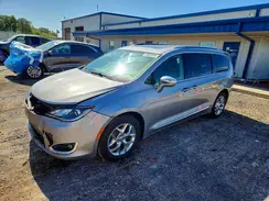 2C4RC1GG7JR251788 2018 CHRYSLER PACIFICA