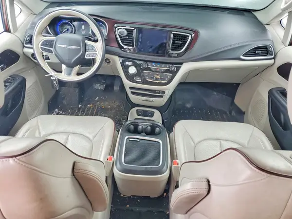 2C4RC1GG7JR256716 2018 CHRYSLER PACIFICA - Image 8