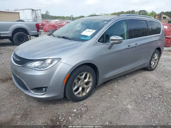 2C4RC1GG7JR269126 2018 CHRYSLER PACIFICA - Image 2
