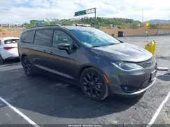 2C4RC1GG7JR289263 2018 CHRYSLER PACIFICA
