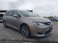 2C4RC1GG7JR320978 2018 CHRYSLER PACIFICA