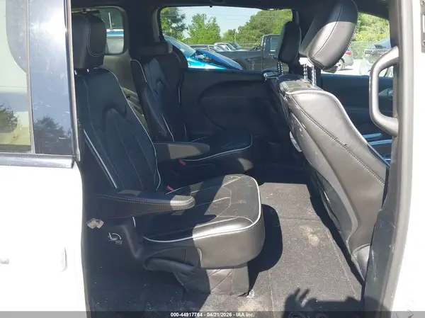 2C4RC1GG7JR358291 2018 CHRYSLER PACIFICA - Image 8