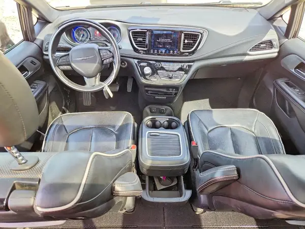 2C4RC1GG7KR549730 2019 CHRYSLER PACIFICA - Image 8