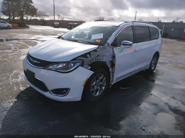 2C4RC1GG7KR552370 2019 CHRYSLER PACIFICA - Image 2