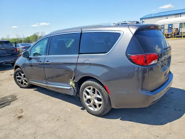 2C4RC1GG7KR574398 2019 CHRYSLER PACIFICA - Image 2