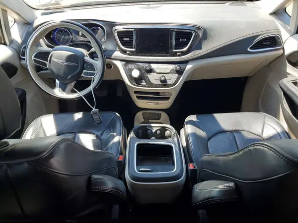 2C4RC1GG7KR574398 2019 CHRYSLER PACIFICA - Image 8