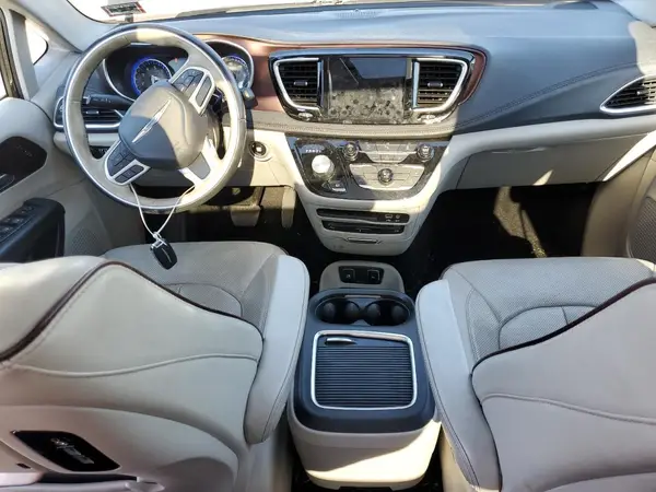 2C4RC1GG7KR575714 2019 CHRYSLER PACIFICA - Image 8