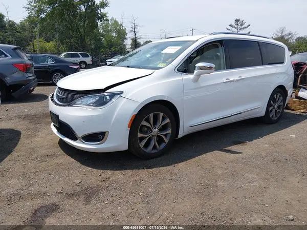 2C4RC1GG7KR577222 2019 CHRYSLER PACIFICA - Image 2